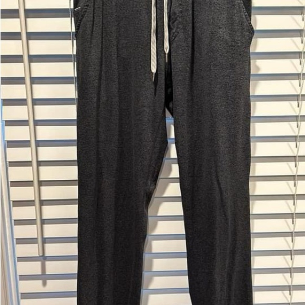 Vuori women’s small charcoal heather pants (not banded jogger style)
